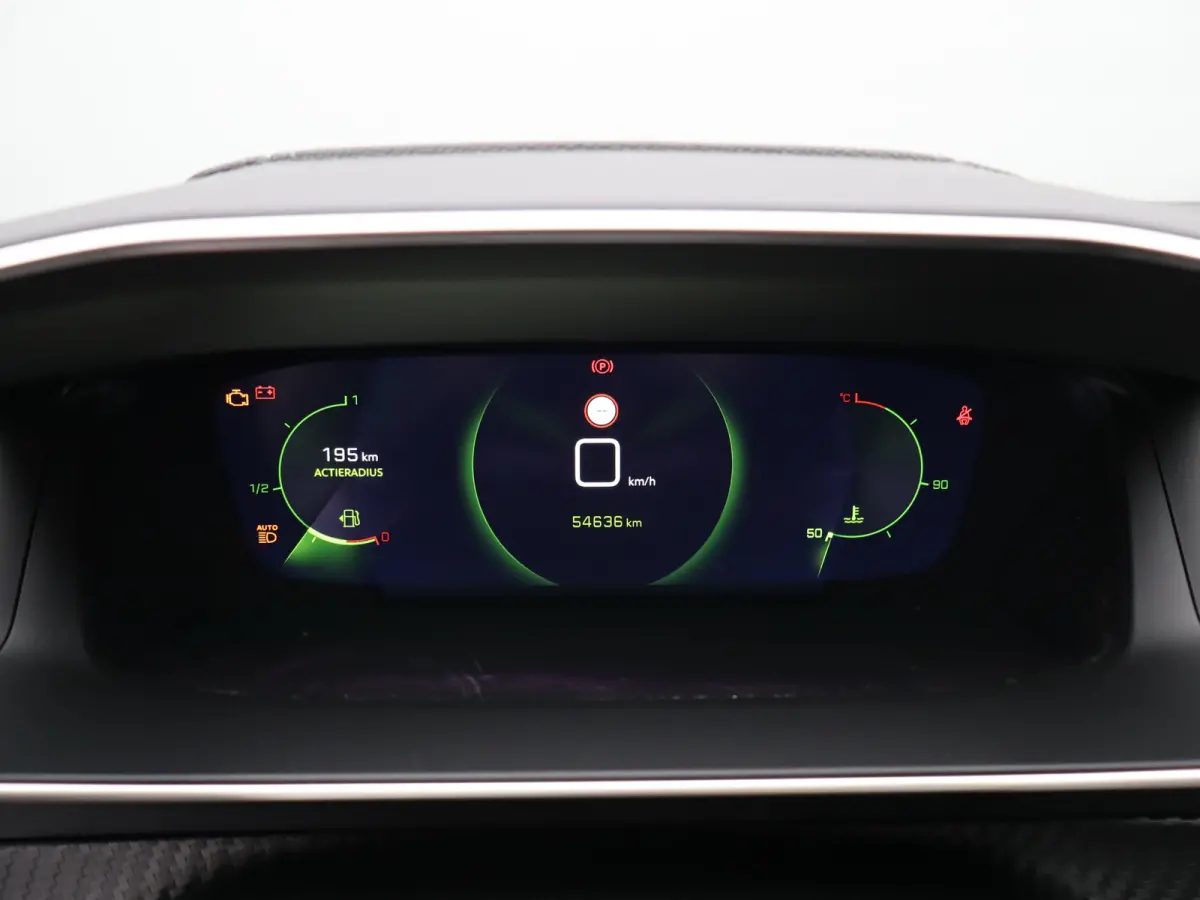 1.2 PureTech GT-Line | Navi | Cruise | Panodak | Clima | Camera | Apple carplay/ Android auto | PDC V+A |