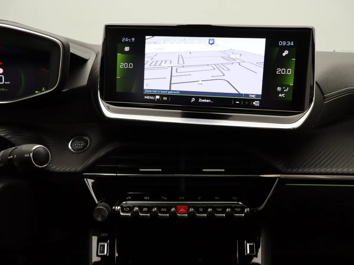 1.2 PureTech GT-Line | Navi | Cruise | Panodak | Clima | Camera | Apple carplay/ Android auto | PDC V+A |