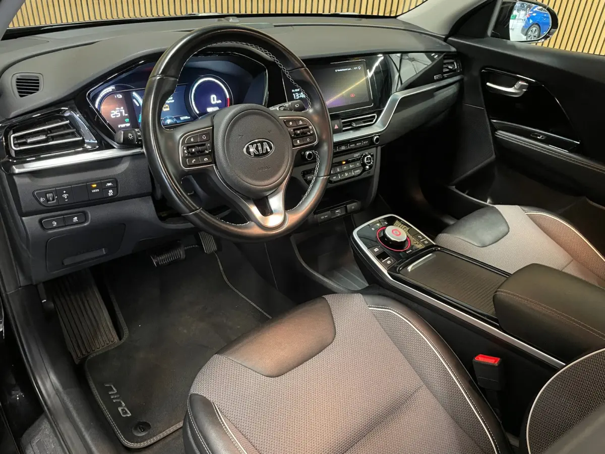 DynamicLine 39 kWh|100% SOH|1/2 LEDER|ACC|APPLE CARPLAY/ANDROID AUTO|CAMERA|LANE-ASSIST|1e EIGENAAR|NL-AUTO|NAP|IN.BTW|