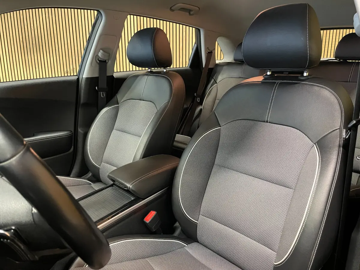 DynamicLine 39 kWh|100% SOH|1/2 LEDER|ACC|APPLE CARPLAY/ANDROID AUTO|CAMERA|LANE-ASSIST|1e EIGENAAR|NL-AUTO|NAP|IN.BTW|