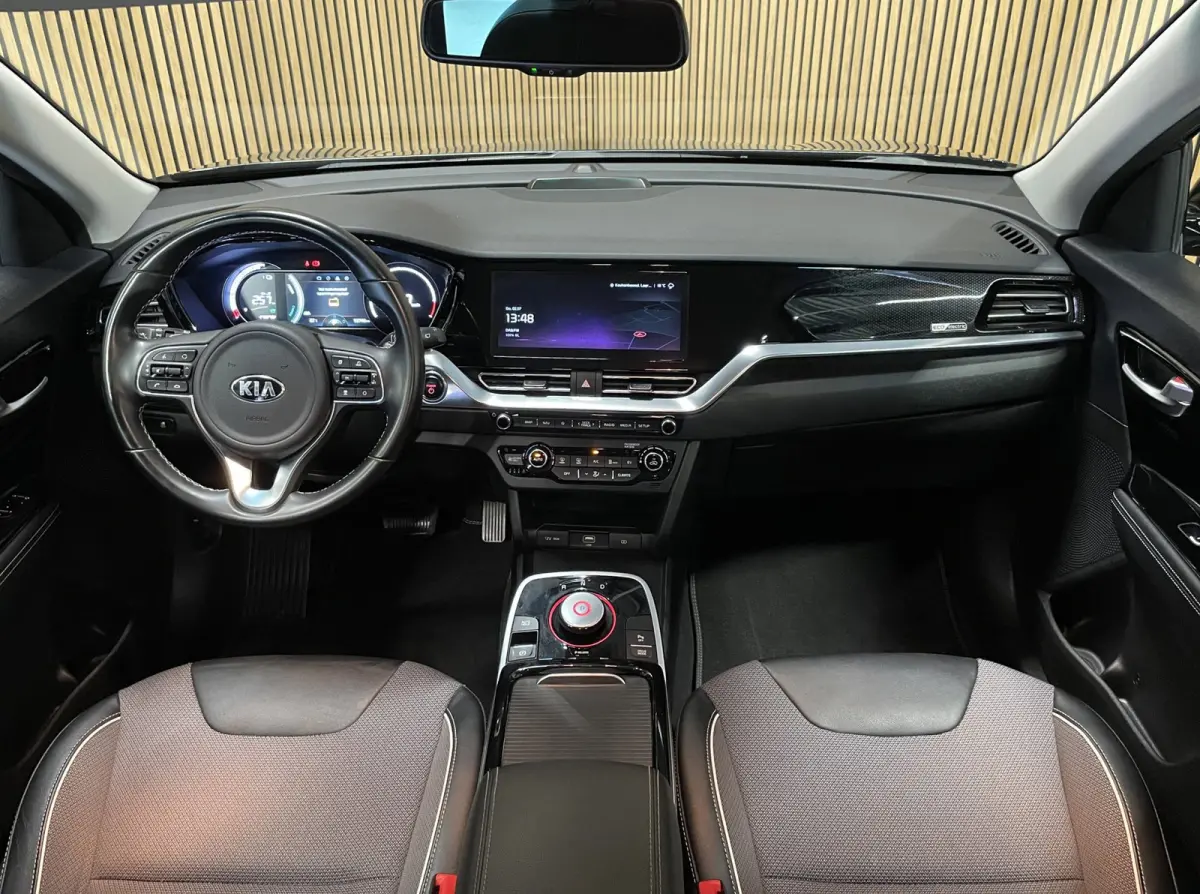 DynamicLine 39 kWh|100% SOH|1/2 LEDER|ACC|APPLE CARPLAY/ANDROID AUTO|CAMERA|LANE-ASSIST|1e EIGENAAR|NL-AUTO|NAP|IN.BTW|