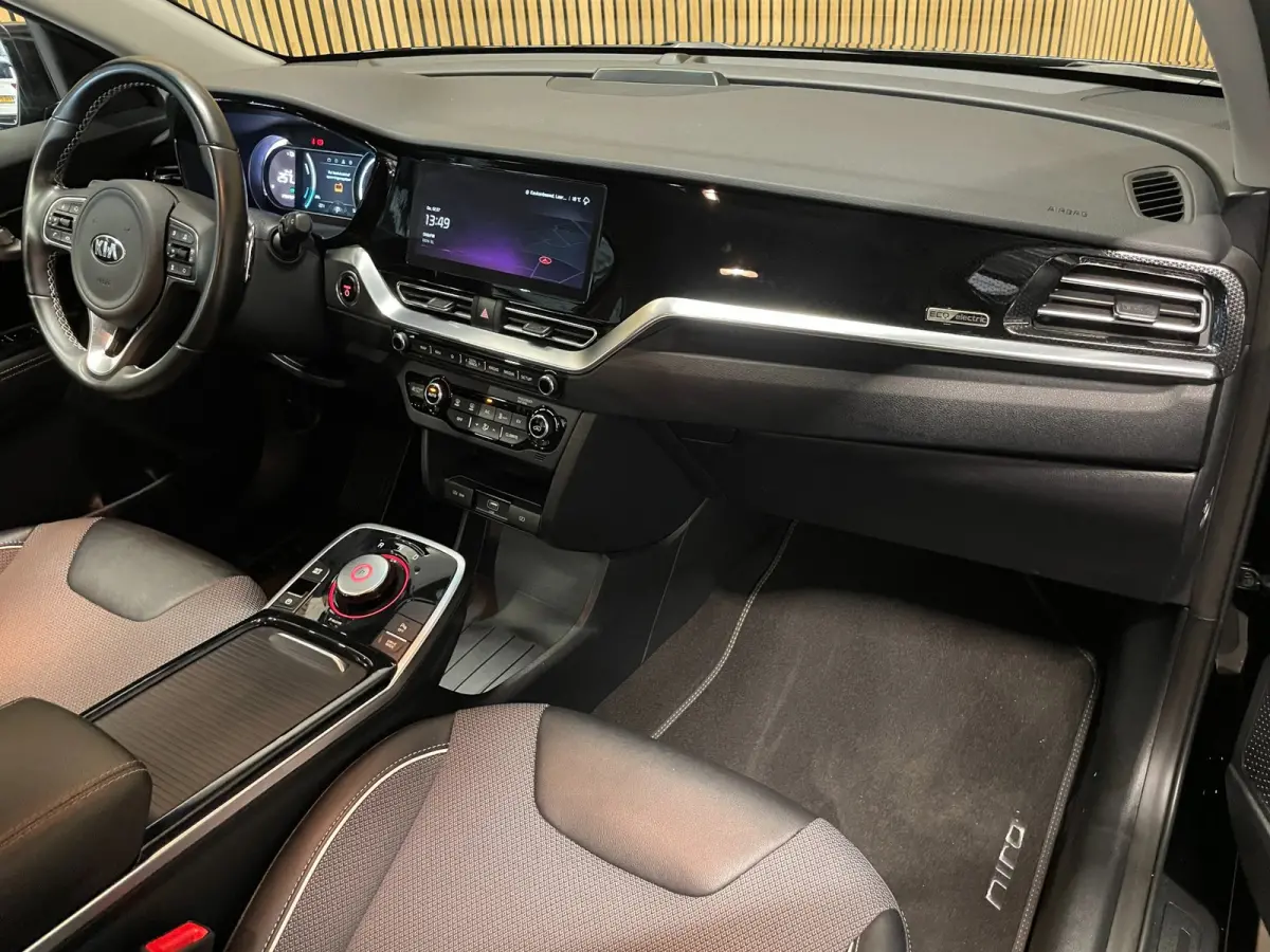 DynamicLine 39 kWh|100% SOH|1/2 LEDER|ACC|APPLE CARPLAY/ANDROID AUTO|CAMERA|LANE-ASSIST|1e EIGENAAR|NL-AUTO|NAP|IN.BTW|