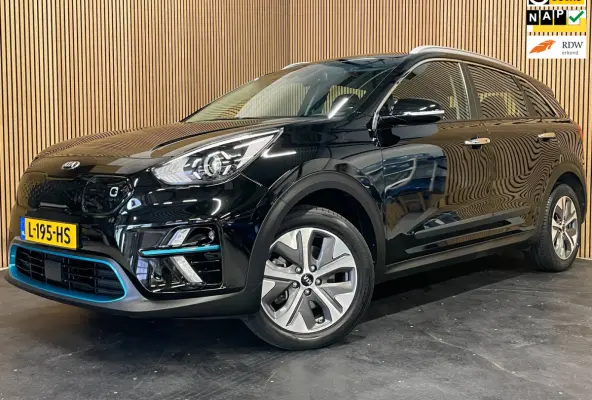 DynamicLine 39 kWh|100% SOH|1/2 LEDER|ACC|APPLE CARPLAY/ANDROID AUTO|CAMERA|LANE-ASSIST|1e EIGENAAR|NL-AUTO|NAP|IN.BTW|