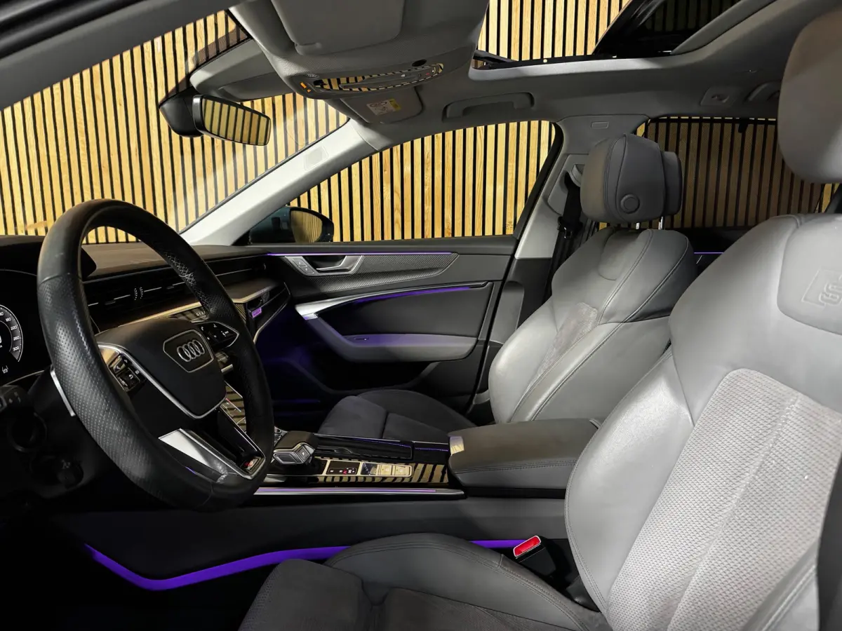 55 TFSI e quattro S- Line Competition PANO|B&O|HUD|360°|TREKHAAK|AMBIENT|NACHTZICHT|STANDKACHEL|19 INCH
