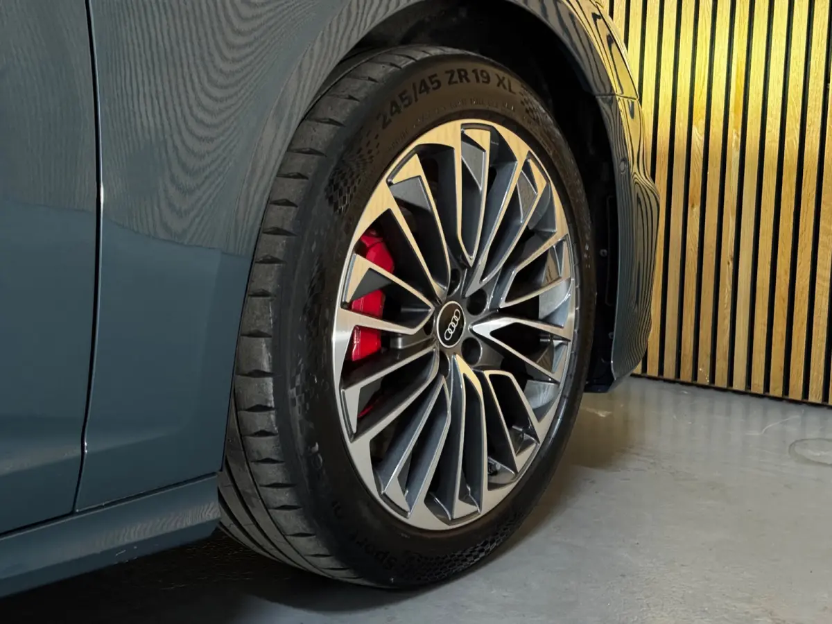 55 TFSI e quattro S- Line Competition PANO|B&O|HUD|360°|TREKHAAK|AMBIENT|NACHTZICHT|STANDKACHEL|19 INCH