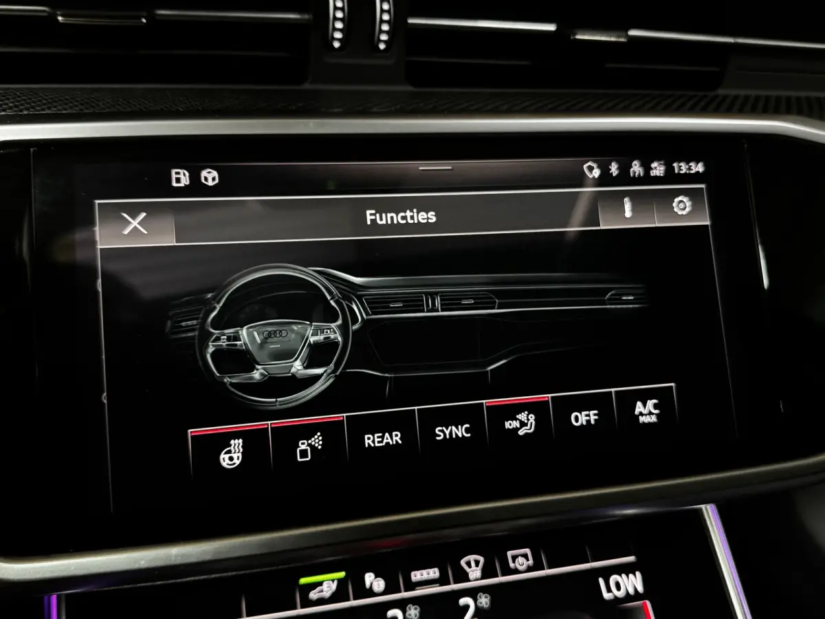 55 TFSI e quattro S- Line Competition PANO|B&O|HUD|360°|TREKHAAK|AMBIENT|NACHTZICHT|STANDKACHEL|19 INCH