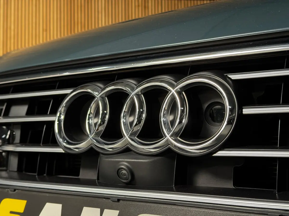 55 TFSI e quattro S- Line Competition PANO|B&O|HUD|360°|TREKHAAK|AMBIENT|NACHTZICHT|STANDKACHEL|19 INCH