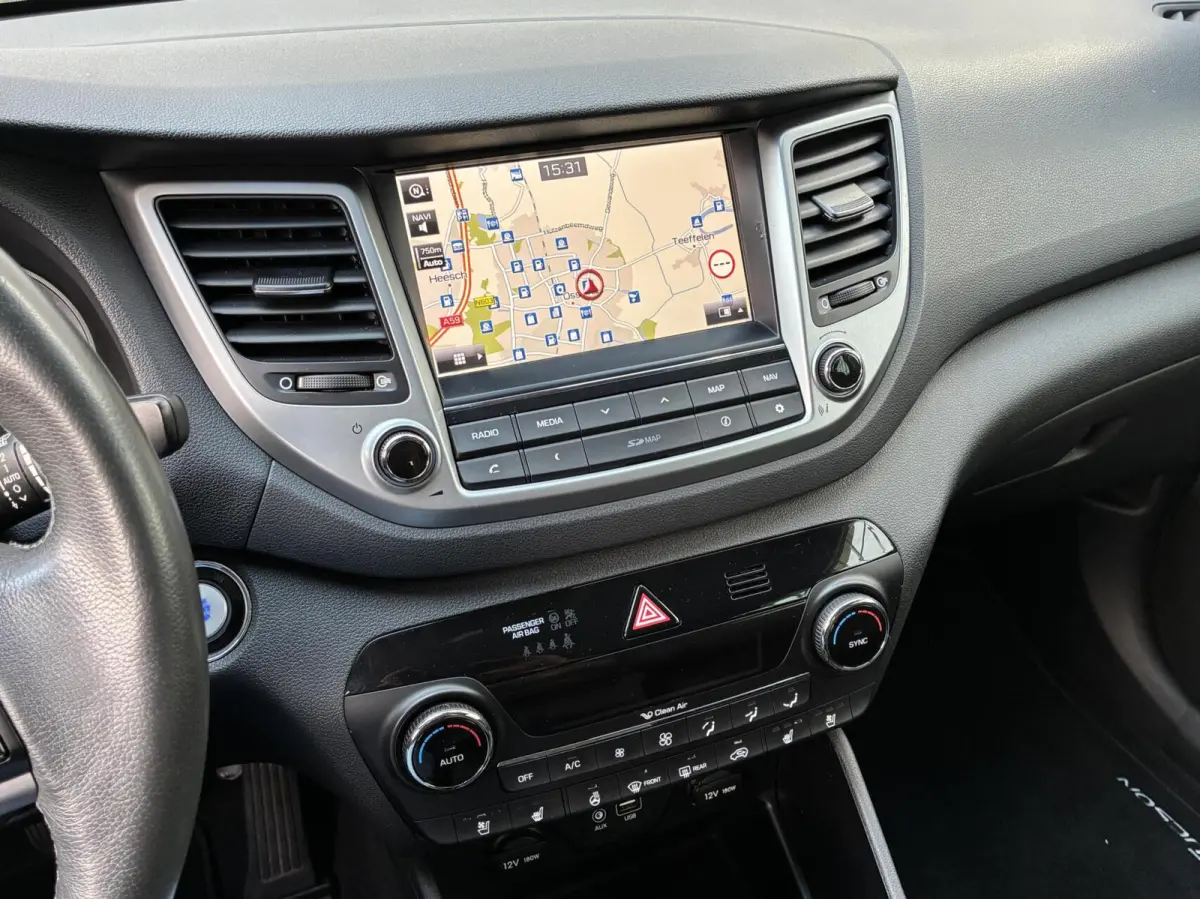 1.6 T-GDi Comfort 4WD Autom Led Cruise Leer Camera Navi Hoge Instap Perfecte Staat Eerste Eigenaar incl 12 maanden garantie