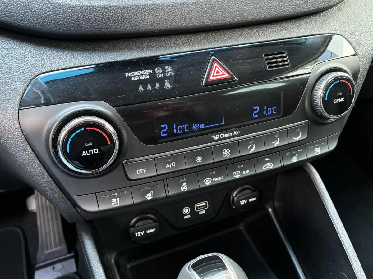 1.6 T-GDi Comfort 4WD Autom Led Cruise Leer Camera Navi Hoge Instap Perfecte Staat Eerste Eigenaar incl 12 maanden garantie