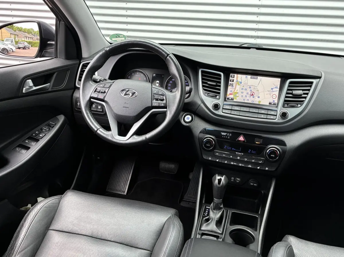 1.6 T-GDi Comfort 4WD Autom Led Cruise Leer Camera Navi Hoge Instap Perfecte Staat Eerste Eigenaar incl 12 maanden garantie