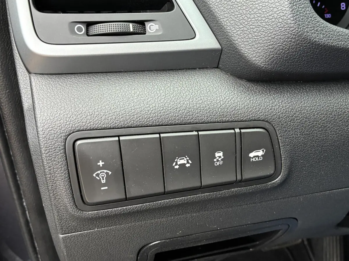 1.6 T-GDi Comfort 4WD Autom Led Cruise Leer Camera Navi Hoge Instap Perfecte Staat Eerste Eigenaar incl 12 maanden garantie