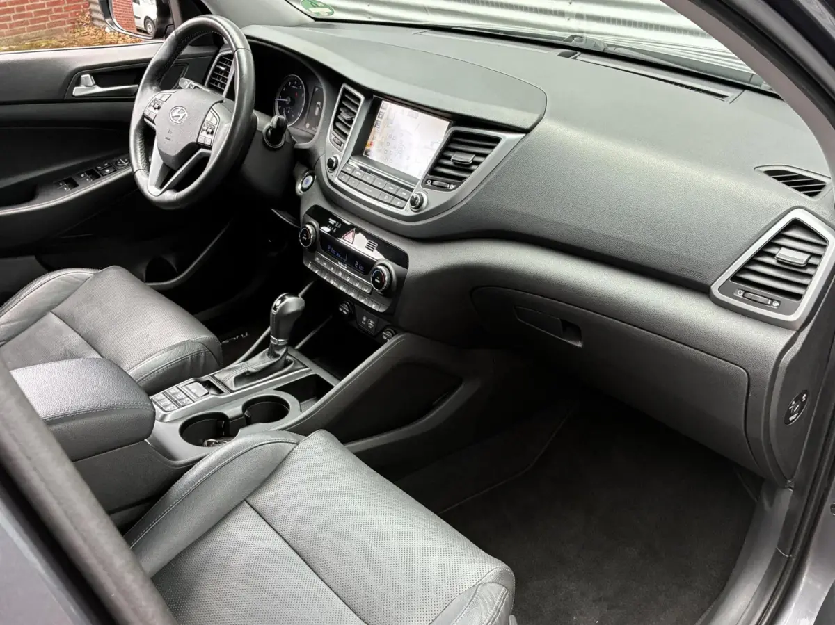 1.6 T-GDi Comfort 4WD Autom Led Cruise Leer Camera Navi Hoge Instap Perfecte Staat Eerste Eigenaar incl 12 maanden garantie