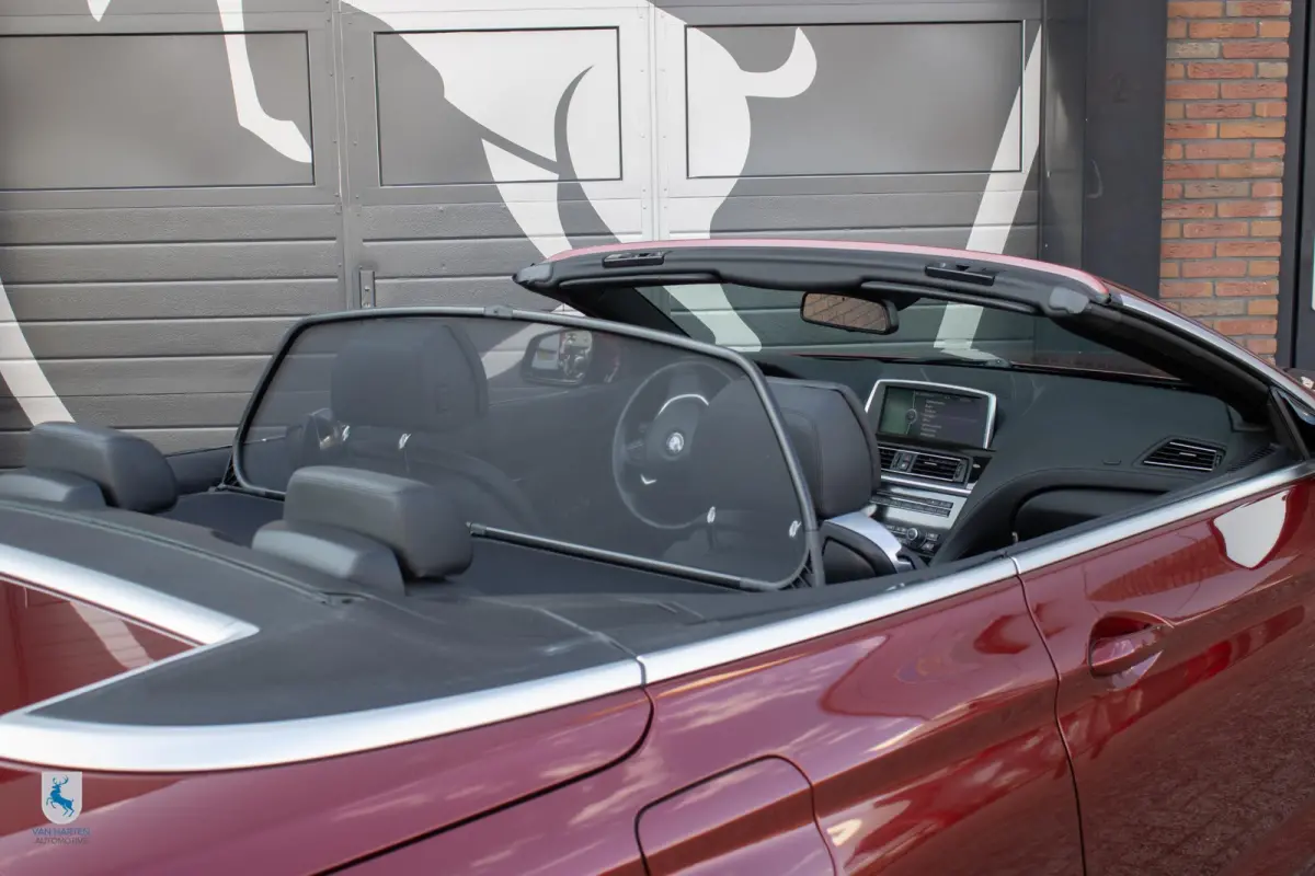 650xi High Executive Vermilion Rood / 20'' Lichtmetalen velgen / NL auto