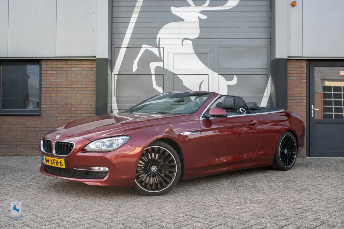 650xi High Executive Vermilion Rood / 20'' Lichtmetalen velgen / NL auto