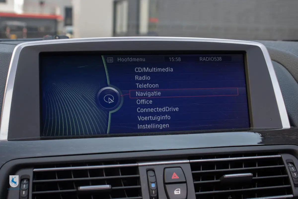 650xi High Executive Vermilion Rood / 20'' Lichtmetalen velgen / NL auto