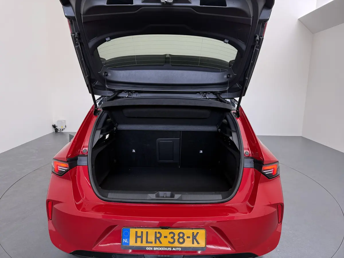 54 kWh GS | Status accu 96% | | Apple Carplay/Android Auto|telefoonintegratie premium | Cruise control adaptief | Electronic climate controle