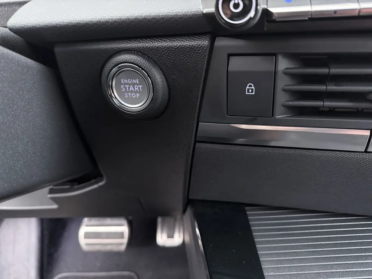 54 kWh GS | Status accu 96% | | Apple Carplay/Android Auto|telefoonintegratie premium | Cruise control adaptief | Electronic climate controle