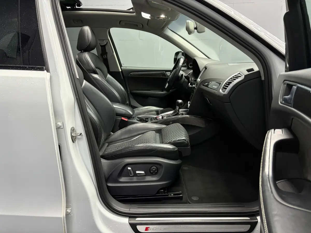 SQ5 Plus 3.0 TDI quattro Pro Line