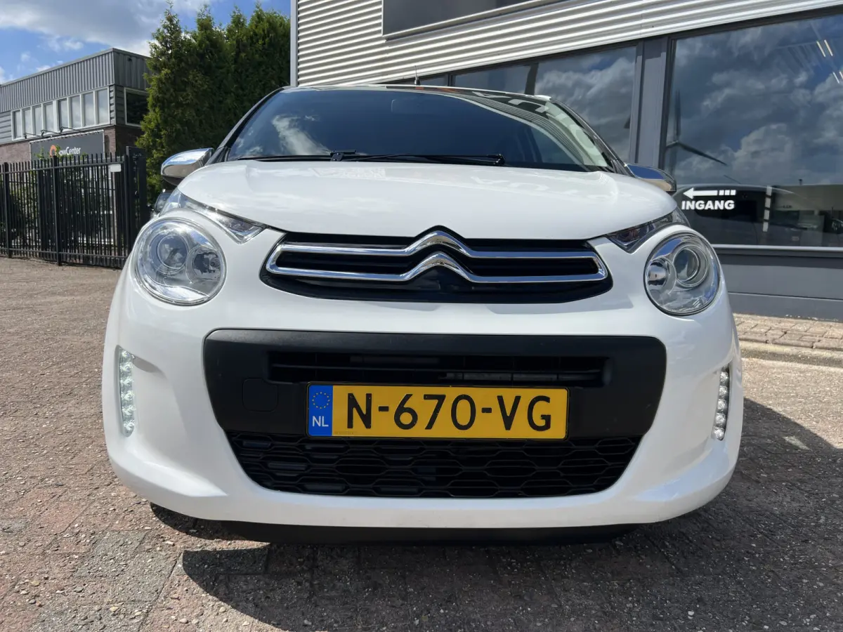 1.0 VTi Feel Airco/Cruise-Controle/ 5- Deurs