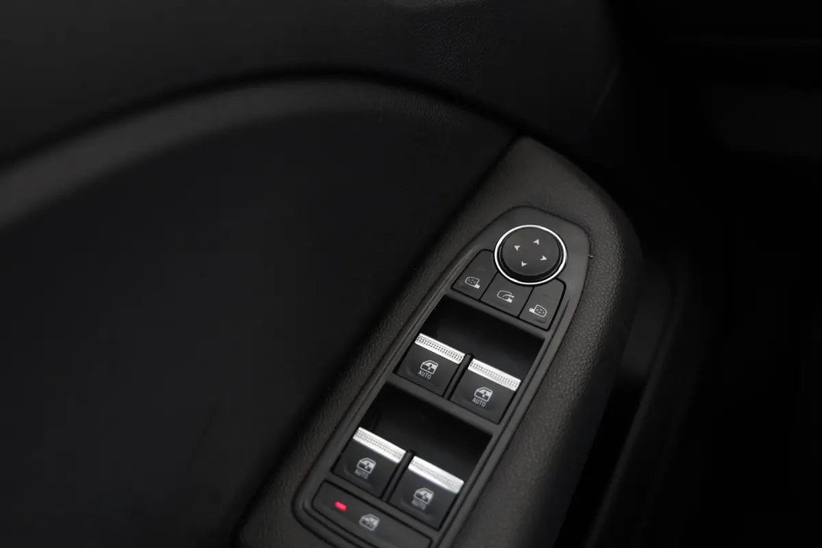1.0 TCe 90pk Zen Clima Parkeersensoren Keyless LED CarPlay Navi NL-Auto!