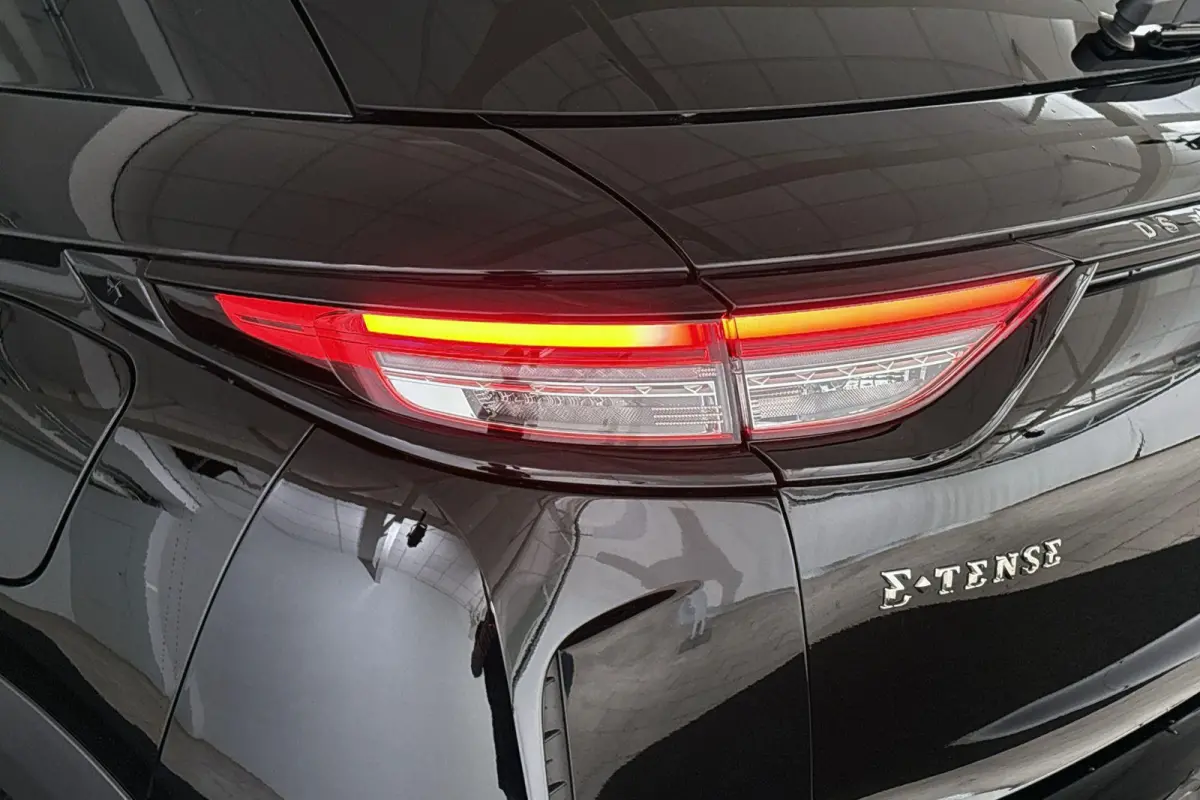Opéra 54 kWh Leder Stoelverwarming Head-Up LED Koplampen