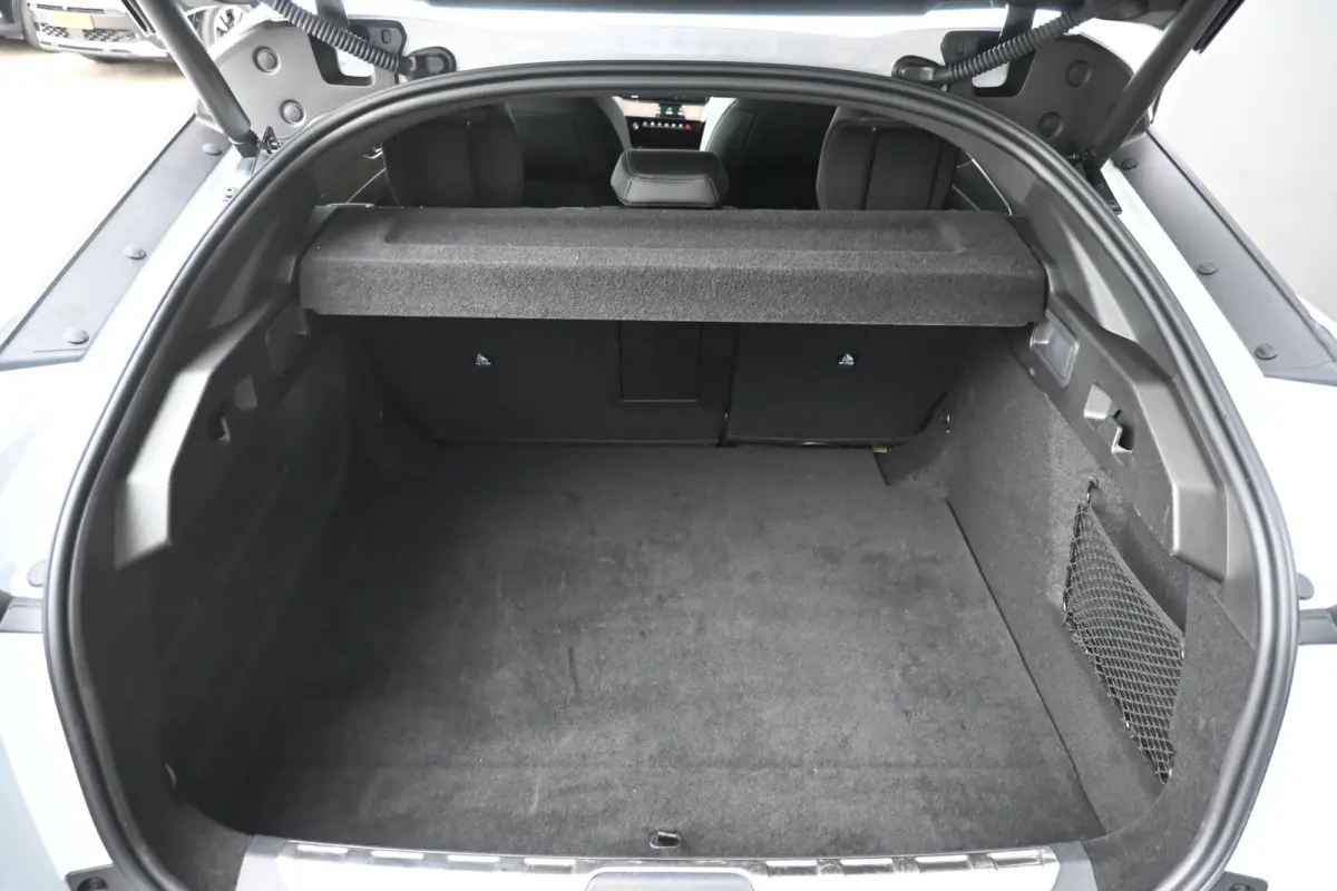 1.2 Hybrid 145 e-DCS6 GT | Adaptive Cruise | 360 Camera | Elektr. Achterklep | Sfeerverlichting | Navigatie | !!