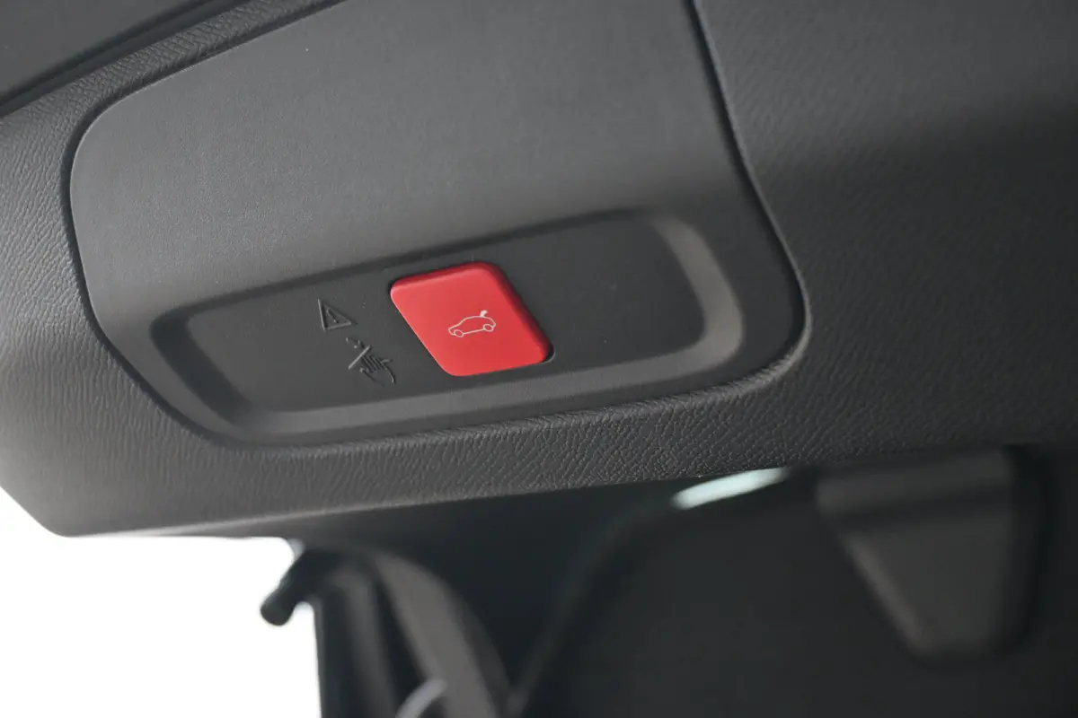 1.2 Hybrid 145 e-DCS6 GT | Adaptive Cruise | 360 Camera | Elektr. Achterklep | Sfeerverlichting | Navigatie | !!