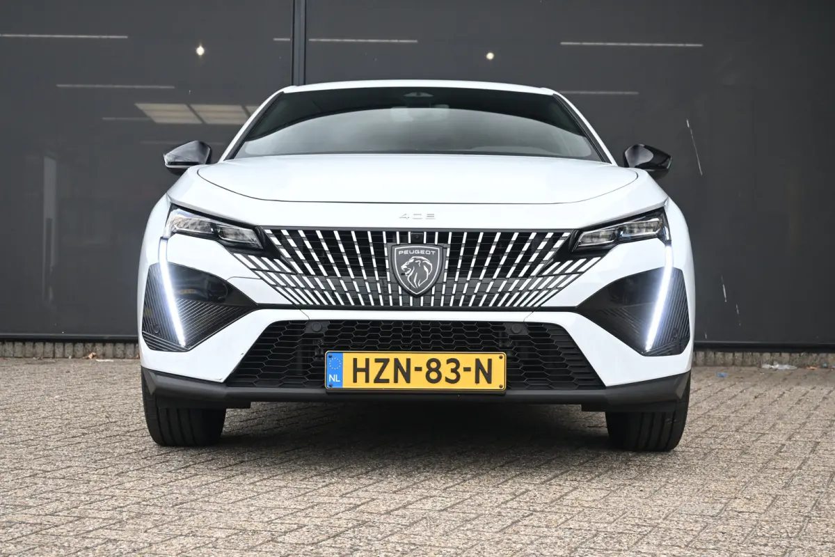 1.2 Hybrid 145 e-DCS6 GT | Adaptive Cruise | 360 Camera | Elektr. Achterklep | Sfeerverlichting | Navigatie | !!