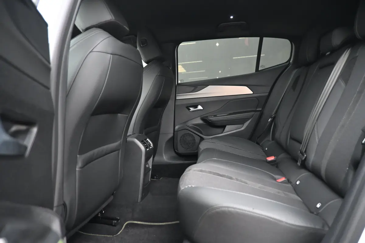 1.2 Hybrid 145 e-DCS6 GT | Adaptive Cruise | 360 Camera | Elektr. Achterklep | Sfeerverlichting | Navigatie | !!