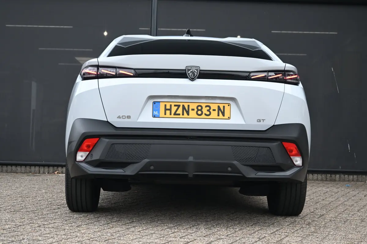 1.2 Hybrid 145 e-DCS6 GT | Adaptive Cruise | 360 Camera | Elektr. Achterklep | Sfeerverlichting | Navigatie | !!
