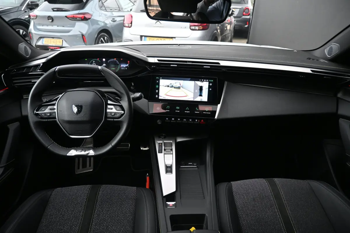 1.2 Hybrid 145 e-DCS6 GT | Adaptive Cruise | 360 Camera | Elektr. Achterklep | Sfeerverlichting | Navigatie | !!