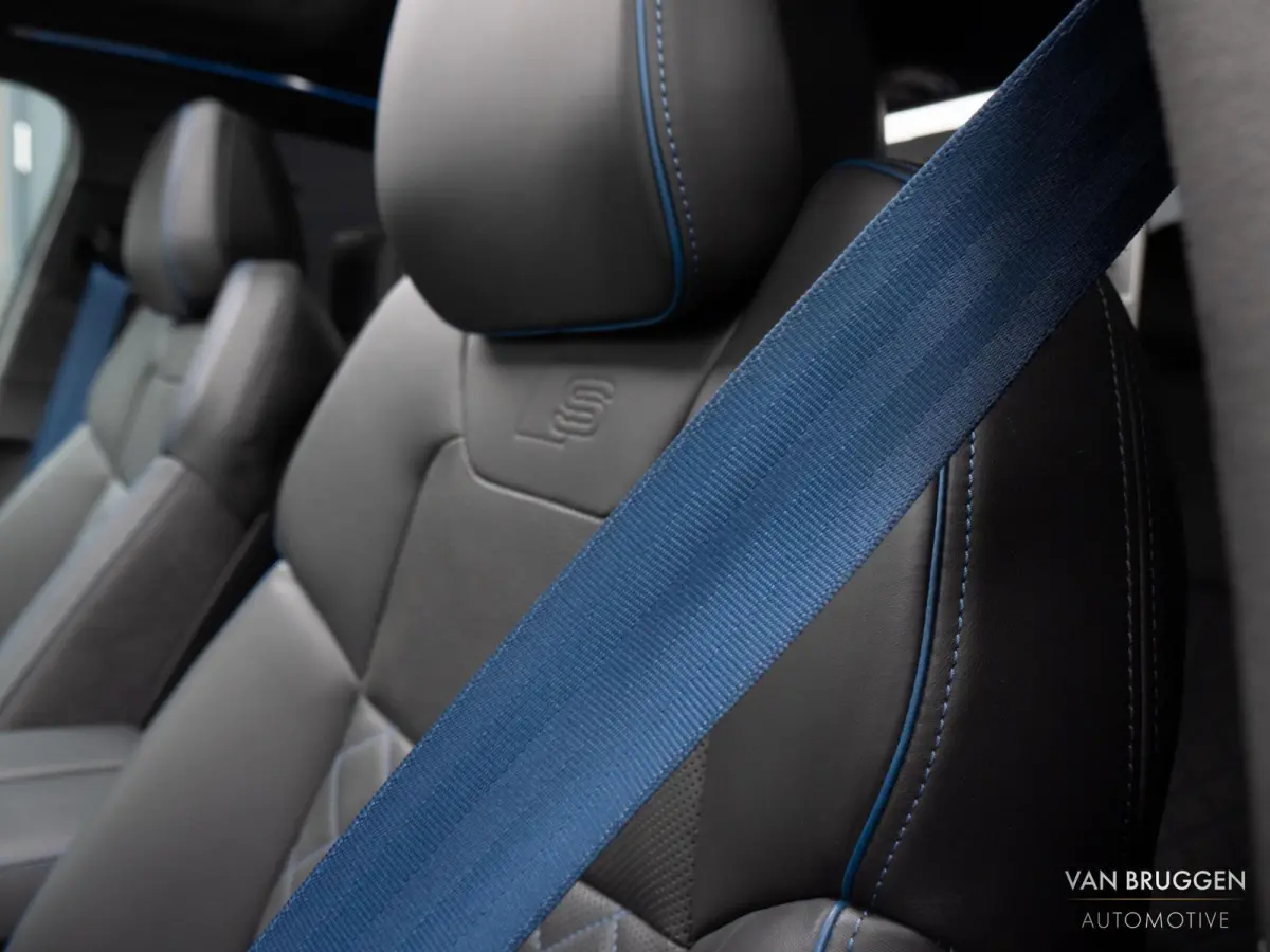 60 TFSI e quattro S-Line 4WS Pano Lucht Exclusive BTW Massage Koeling Softclose Alcantara