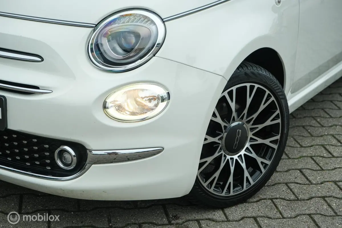 0.9 TwinAir Turbo Collezione | Pano | DAB+ | Two tone interior | LED | Nette auto | All Seasons