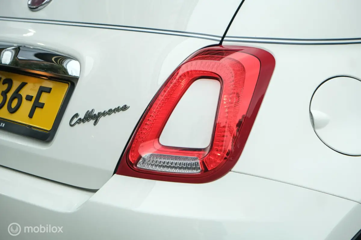0.9 TwinAir Turbo Collezione | Pano | DAB+ | Two tone interior | LED | Nette auto | All Seasons