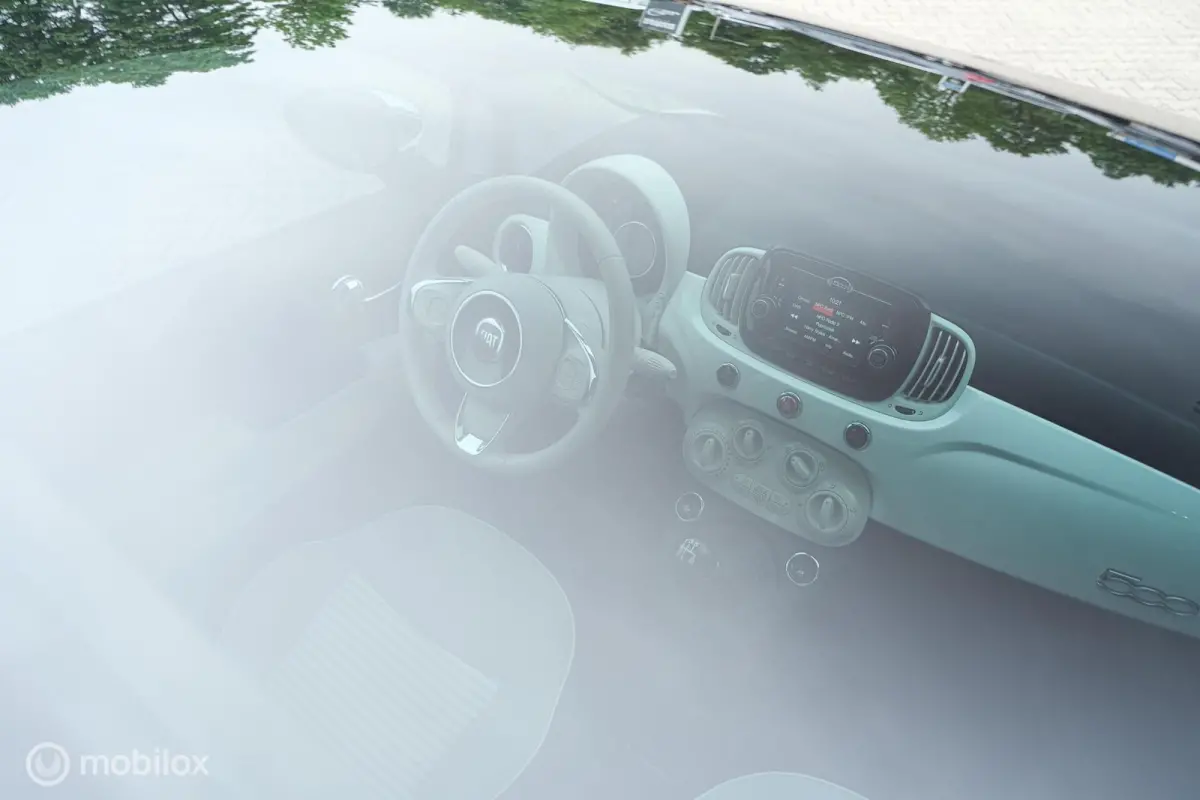 0.9 TwinAir Turbo Collezione | Pano | DAB+ | Two tone interior | LED | Nette auto | All Seasons