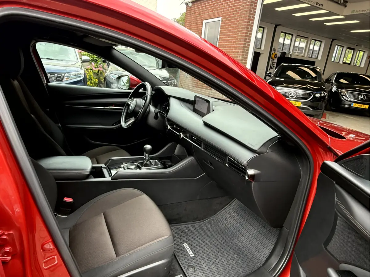 2.0 e-SkyActiv-G M Hybrid Comfort Navi, Camera, App Connect