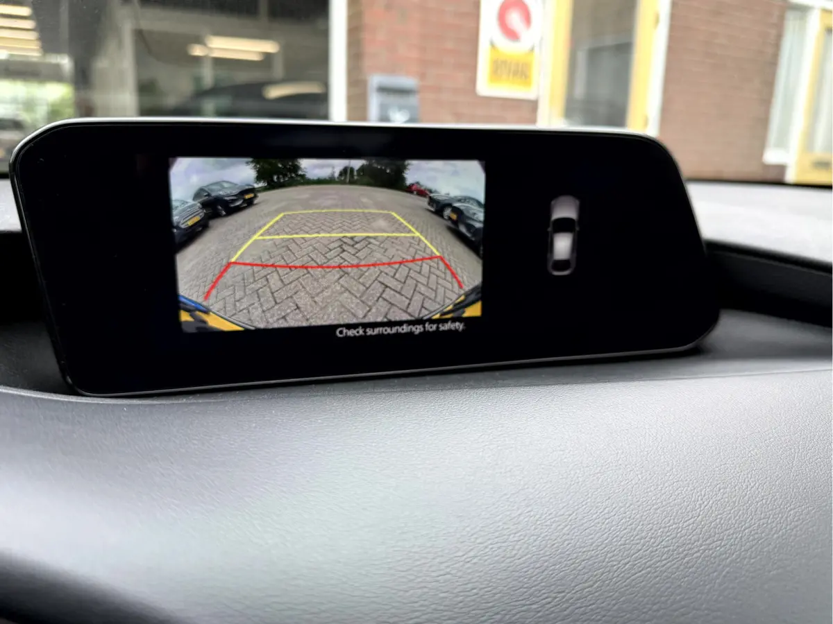 2.0 e-SkyActiv-G M Hybrid Comfort Navi, Camera, App Connect