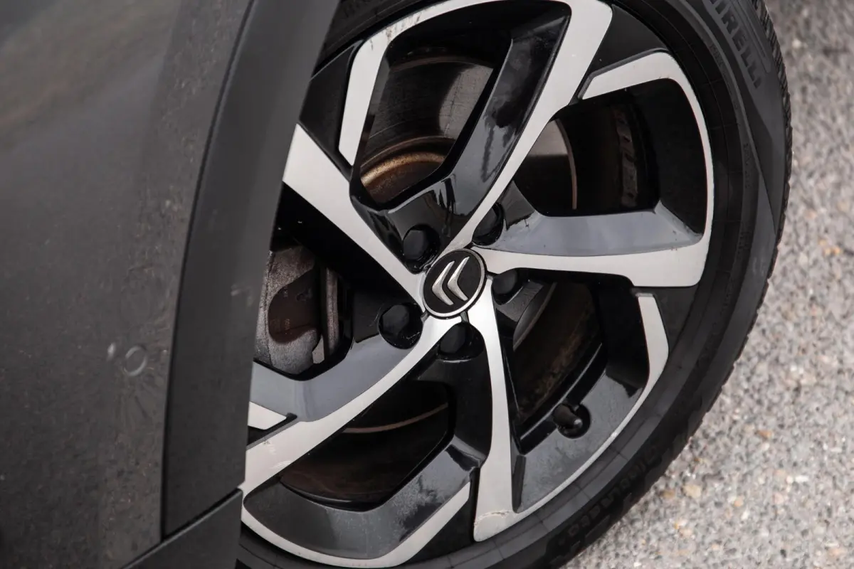 1.6 Plug-in Hybrid 225 Shine AIRCO / CRUISE CONTROLE / CARPLAY / DEALER ONDERHOUDEN / PHEV