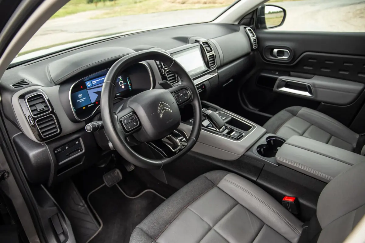 1.6 Plug-in Hybrid 225 Shine AIRCO / CRUISE CONTROLE / CARPLAY / DEALER ONDERHOUDEN / PHEV