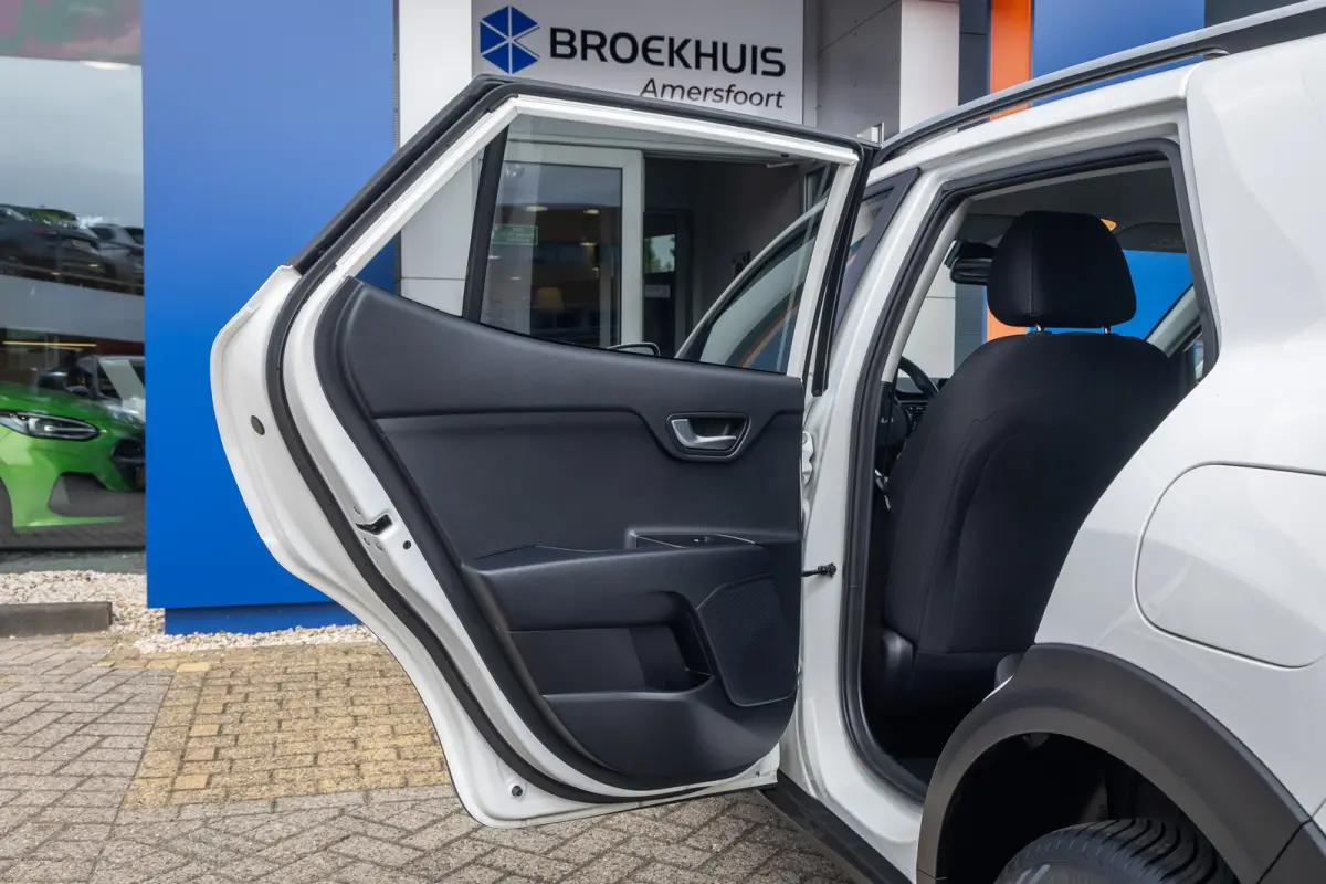 1.0 T-GDi MHEV DynamicPlusLine | Camera | Apple Carplay/Android Auto | Keyless entry/start | Navi | Parkeersensoren | Dealer oh! | Achteruitrijcamera | Apple Carplay/Android Auto|telefoonint