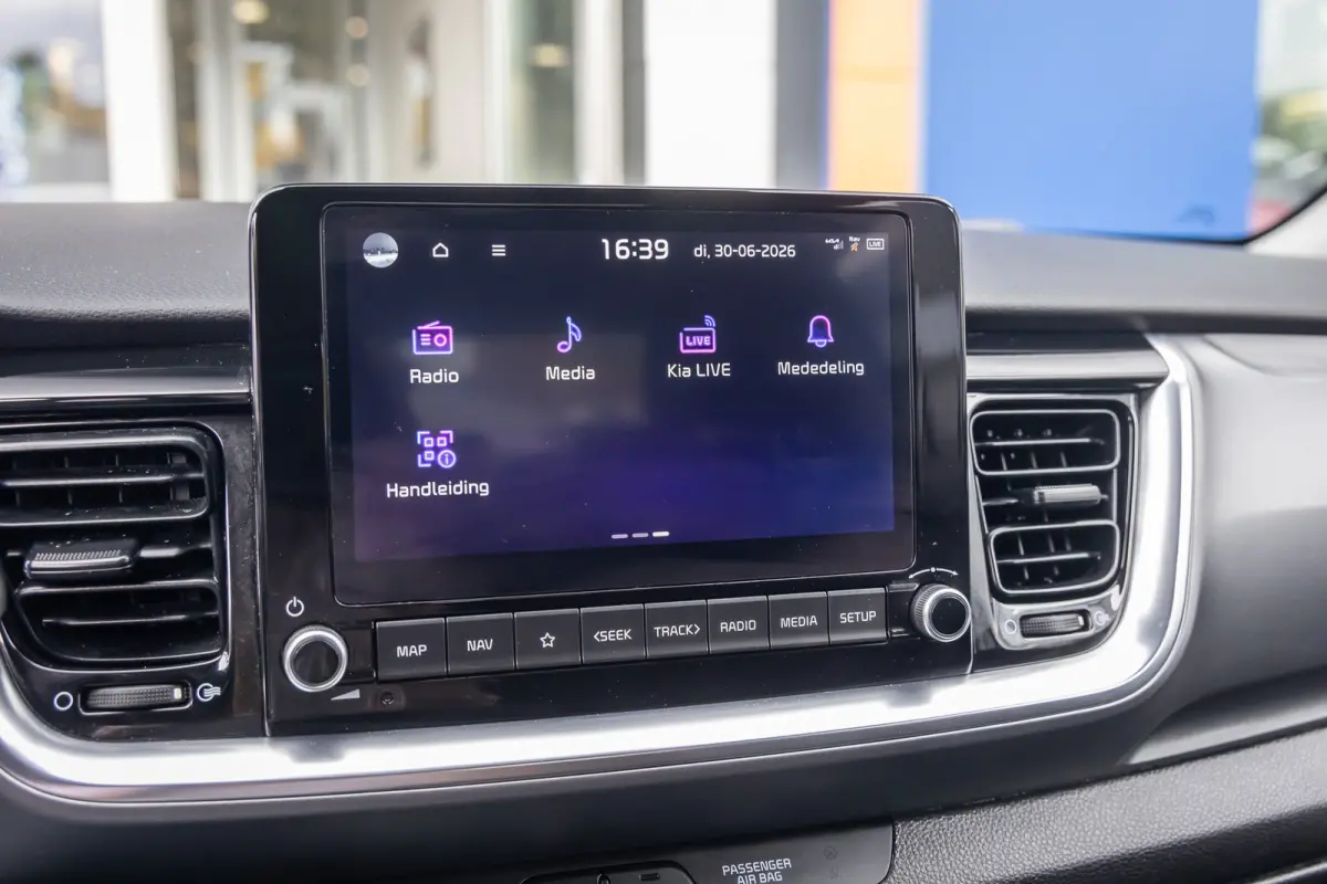 1.0 T-GDi MHEV DynamicPlusLine | Camera | Apple Carplay/Android Auto | Keyless entry/start | Navi | Parkeersensoren | Dealer oh! | Achteruitrijcamera | Apple Carplay/Android Auto|telefoonint