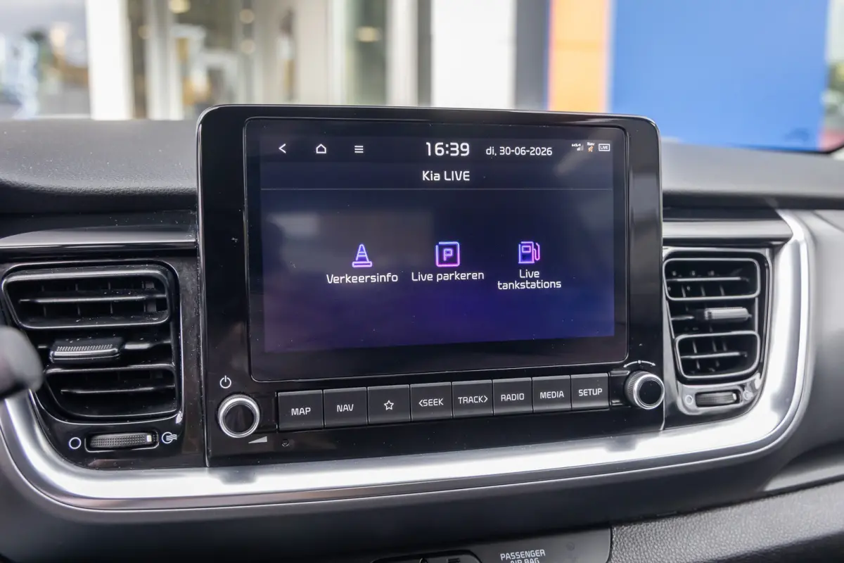 1.0 T-GDi MHEV DynamicPlusLine | Camera | Apple Carplay/Android Auto | Keyless entry/start | Navi | Parkeersensoren | Dealer oh! | Achteruitrijcamera | Apple Carplay/Android Auto|telefoonint