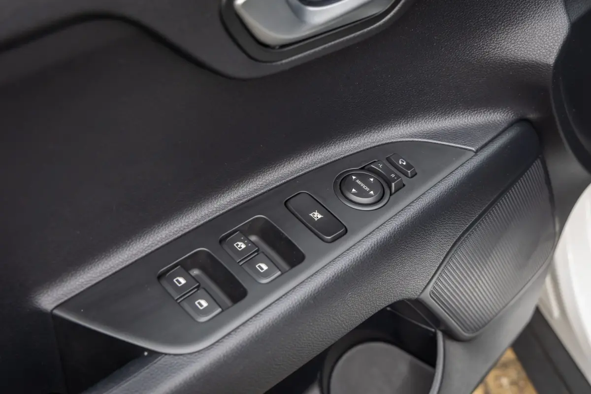1.0 T-GDi MHEV DynamicPlusLine | Camera | Apple Carplay/Android Auto | Keyless entry/start | Navi | Parkeersensoren | Dealer oh! | Achteruitrijcamera | Apple Carplay/Android Auto|telefoonint