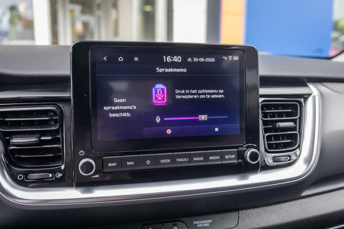 1.0 T-GDi MHEV DynamicPlusLine | Camera | Apple Carplay/Android Auto | Keyless entry/start | Navi | Parkeersensoren | Dealer oh! | Achteruitrijcamera | Apple Carplay/Android Auto|telefoonint
