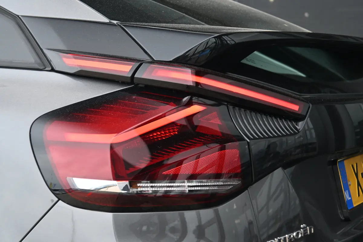 You 50 kWh 98,5%SOH! 3 Fase | Navigatie by App | Achteruitrijcamera | Cruise Control | Climate Control | !!