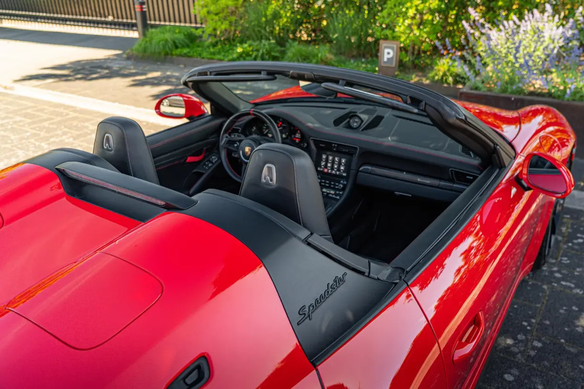 Speedster 4.0 | Carbon | Racing Seats | Sport Chrono Plus | PASM | Lift | Camera | PCCB |