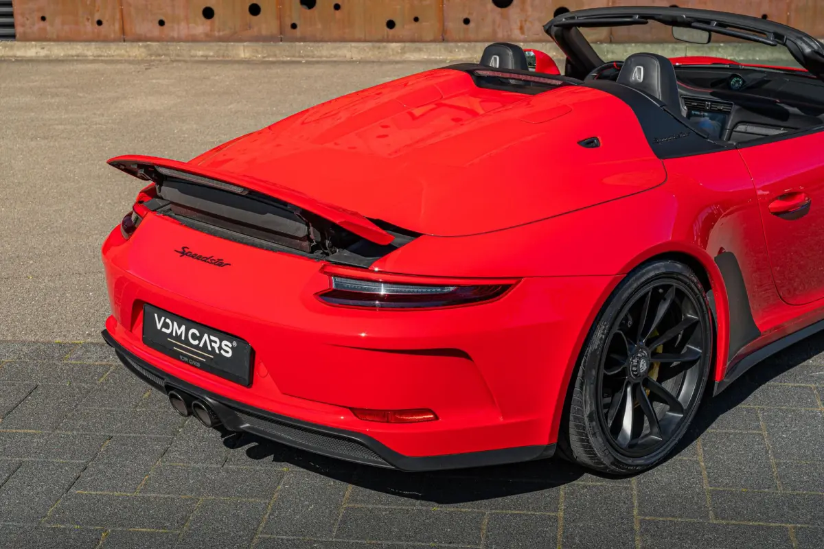 Speedster 4.0 | Carbon | Racing Seats | Sport Chrono Plus | PASM | Lift | Camera | PCCB |