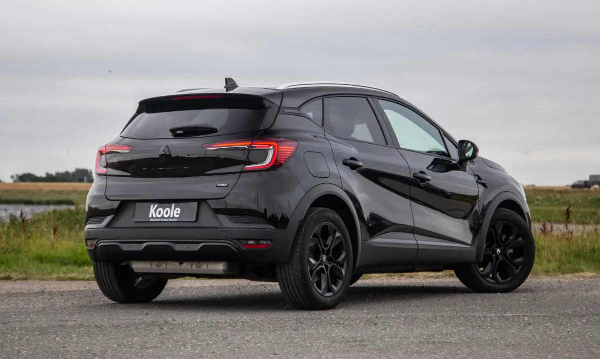 1.6 E-Tech plug-in hybrid 160 iconic BLACK LINE / CRUISE CONTROLE / NAVI / CARPLAY