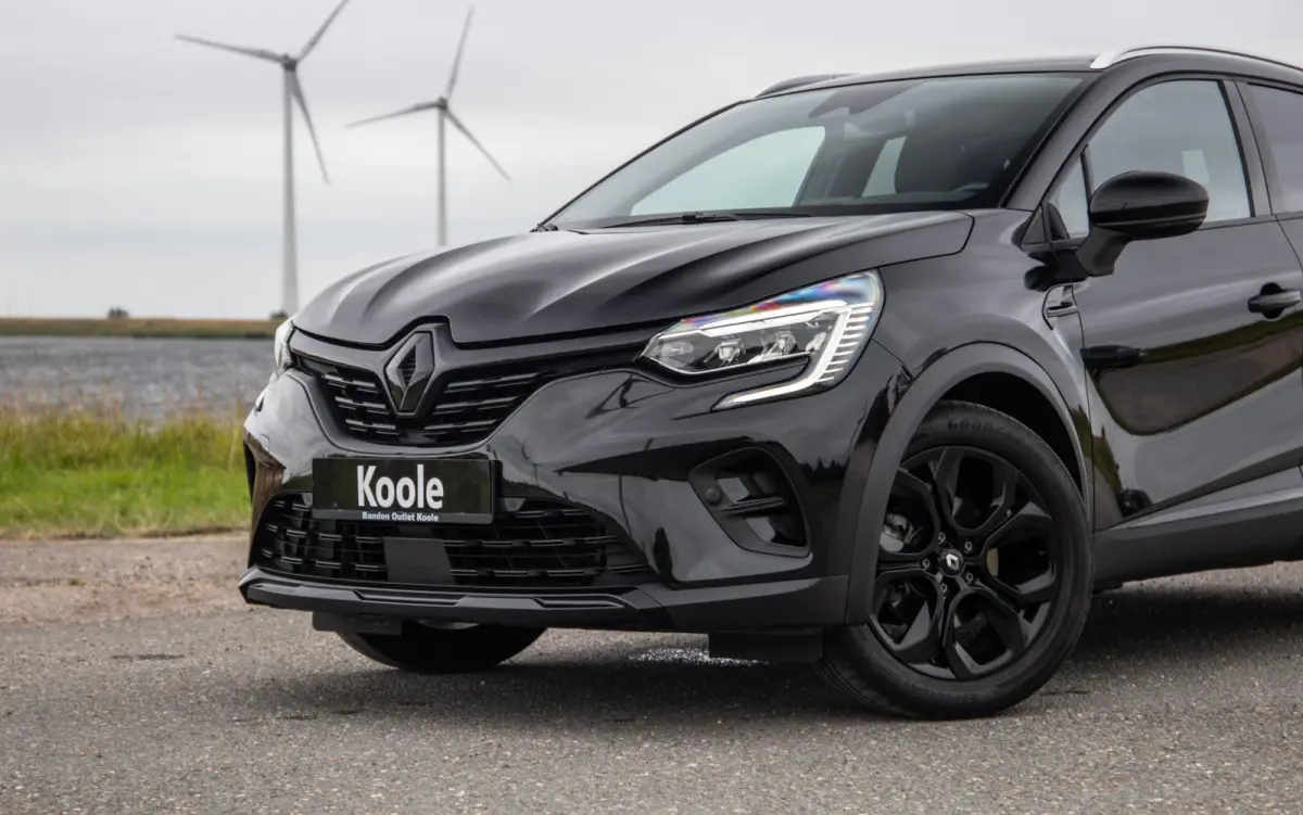 1.6 E-Tech plug-in hybrid 160 iconic BLACK LINE / CRUISE CONTROLE / NAVI / CARPLAY