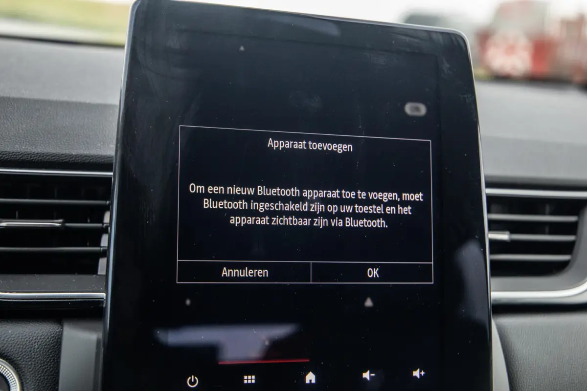 1.6 E-Tech plug-in hybrid 160 iconic BLACK LINE / CRUISE CONTROLE / NAVI / CARPLAY